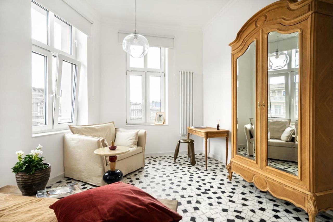 Gryf Apartments - Private Parking Included シュチェチン エクステリア 写真